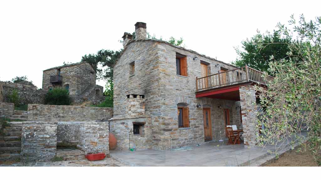 RECONSTRUCTION OF STONE HOUSE IN IKARIA